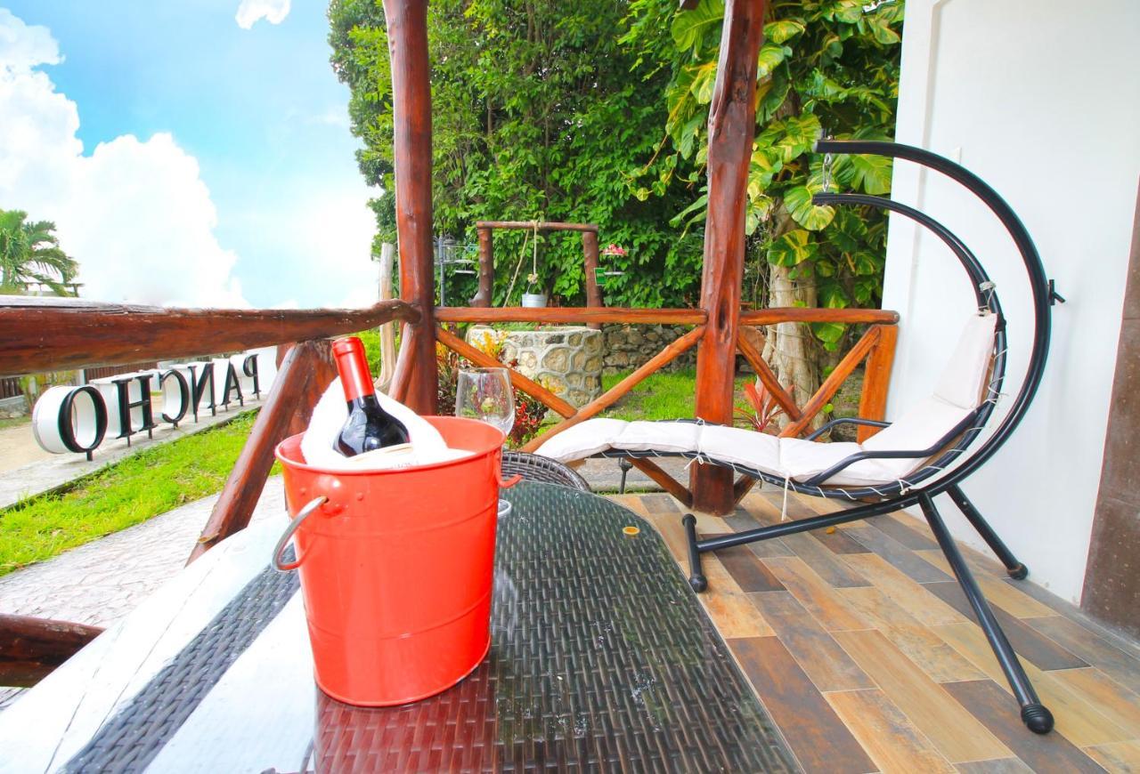 Hotel Pancho Villas Bacalar - Free Bikes And Paddles Kültér fotó