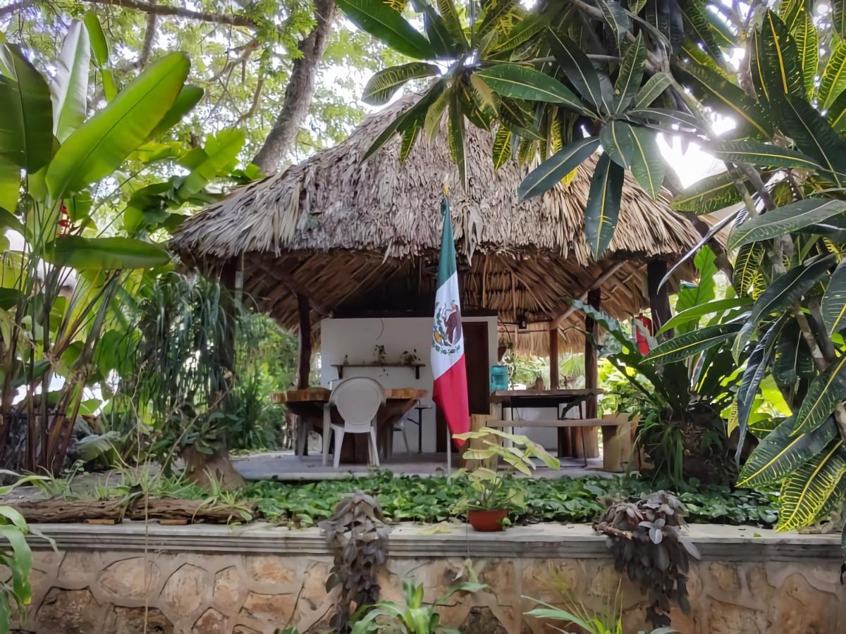 Hotel Pancho Villas Bacalar - Free Bikes And Paddles Kültér fotó