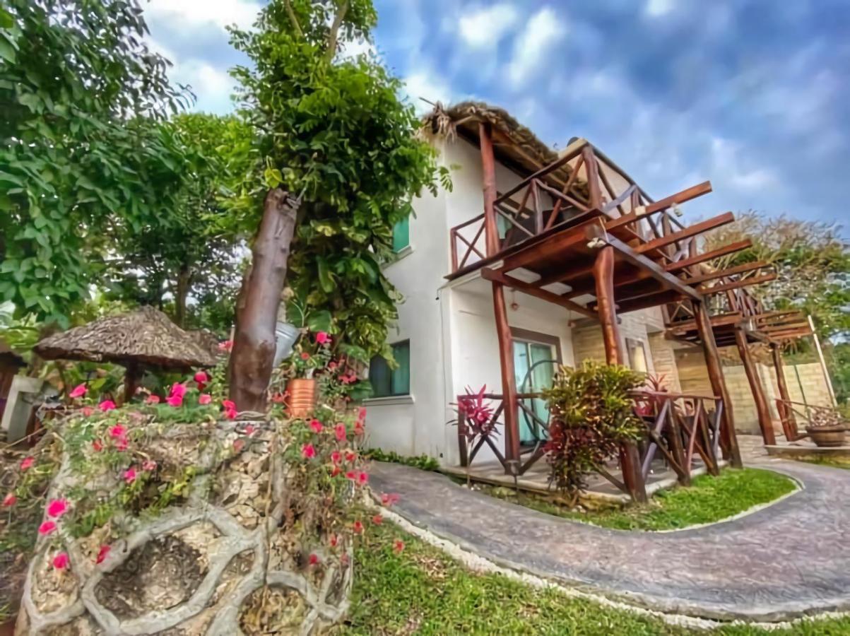 Hotel Pancho Villas Bacalar - Free Bikes And Paddles Kültér fotó